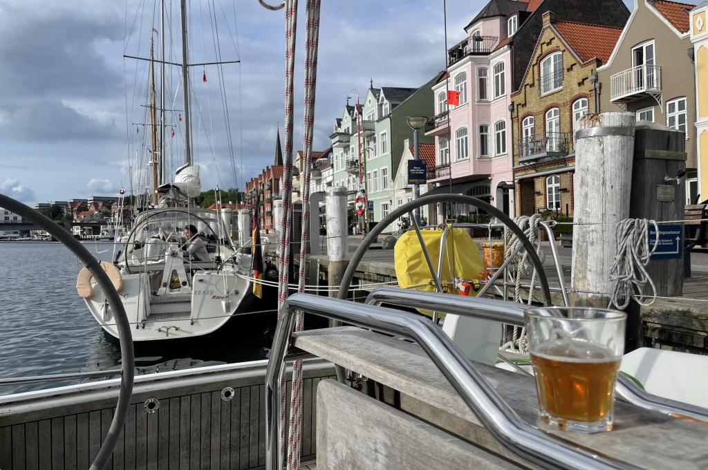 Original-Foto eines Kunden | Vercharterer hat mehrere baugleiche Yachten. Abweichungen sind möglich.