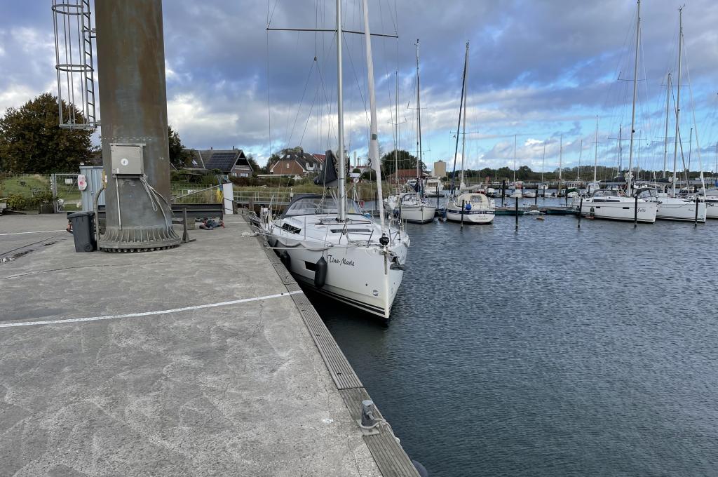 Original-Foto eines Kunden | aufgenommen am 13.10.2024 | Vercharterer hat mehrere baugleiche Yachten. Abweichungen sind möglich.